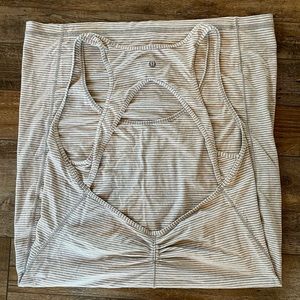 Lululemon coverup